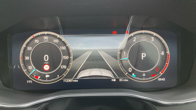 Jaguar F-Pace 2.0 D200 R-Dynamic HSE Black 5dr Auto AWD Diesel Estate